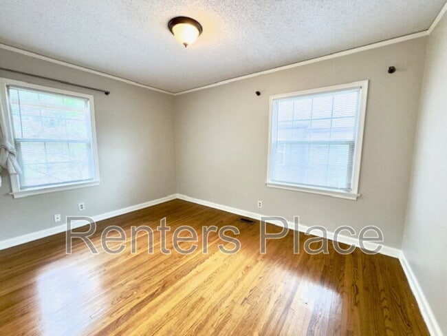 Building Photo - 2127 S Delaware Ct