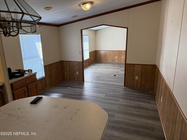 Building Photo - 3255 CR 208
