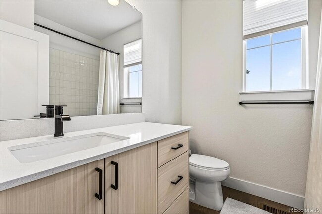 Building Photo - 10270 Milwaukee Cir