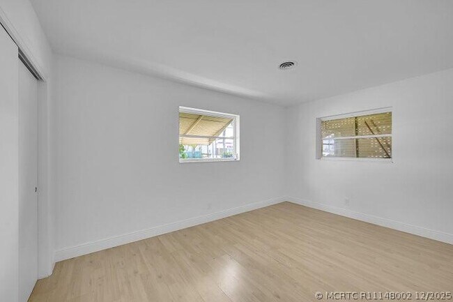 Building Photo - 1308 S Congress Ave