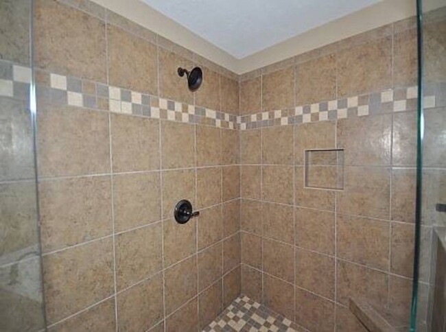 Building Photo - 5435 Everlook Cir