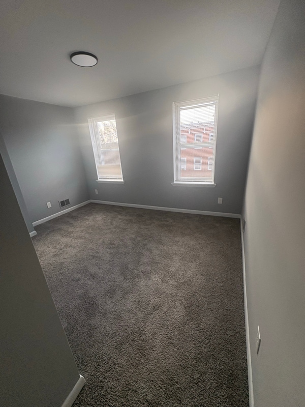 Building Photo - 1520 Argyle Ave