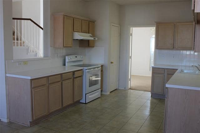 Building Photo - 3953 Windford Dr