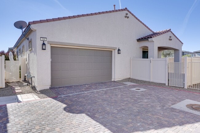 Building Photo - HOUSING CHOICE VOUCHER APPROVED! Fully Furnished Single-Story in Guard-Gated 55+ Heritage at Cade...