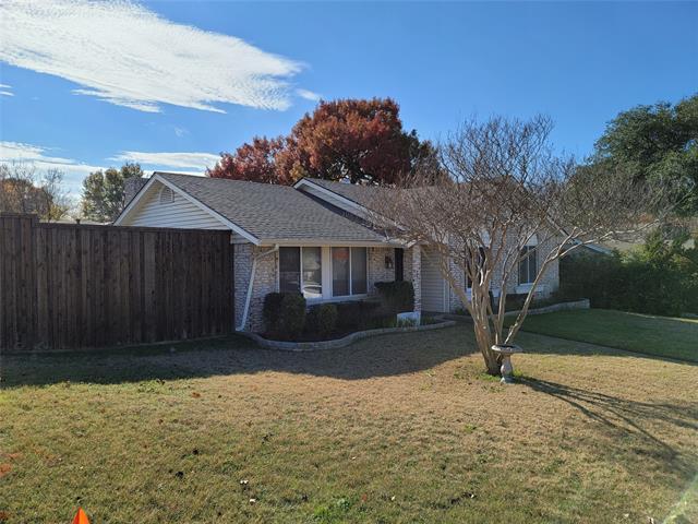 Building Photo - 3516 Wildwood Cir