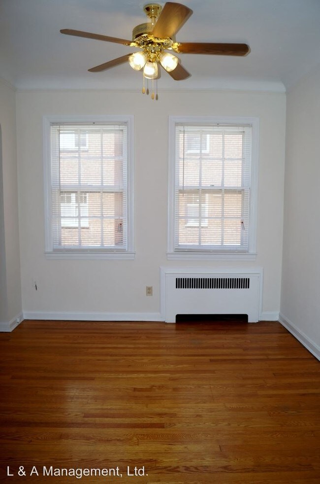 Building Photo - 2566 Kemper Rd