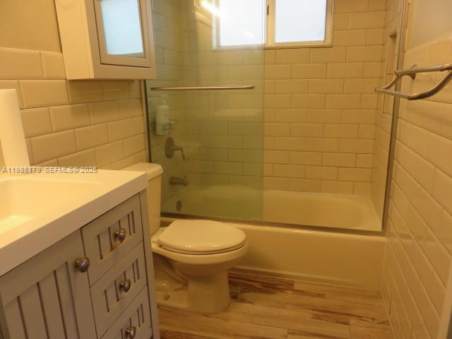 Building Photo - 9974 N Kendall Dr