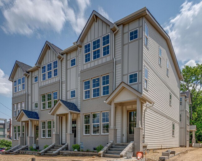 Building Photo - West Nashville Townhome