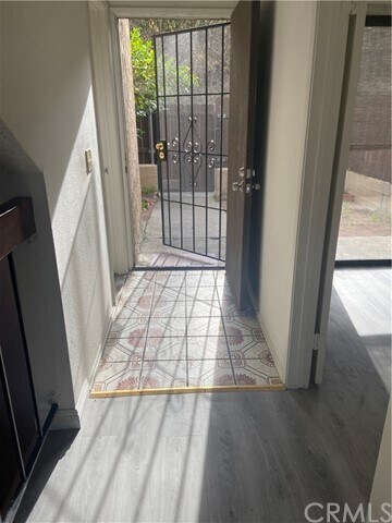 Building Photo - 1826 Garvey Ave