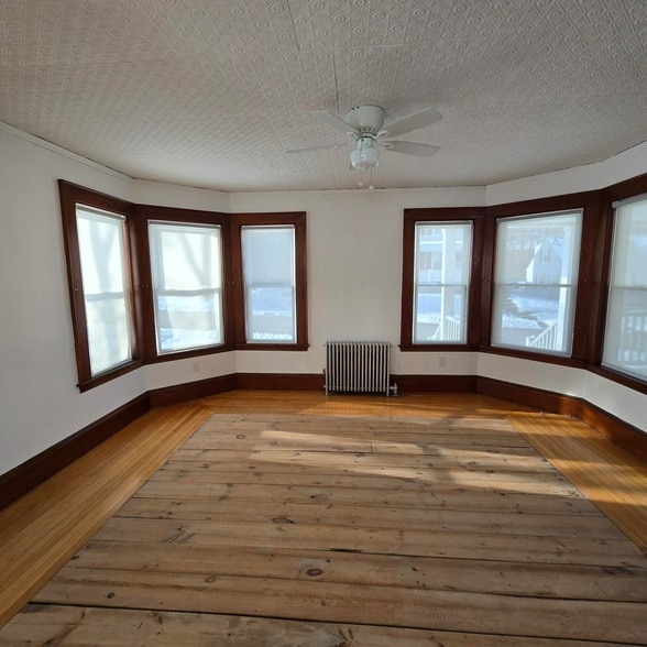 Building Photo - 67 Park St