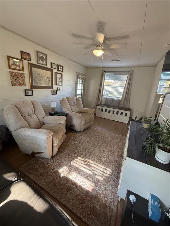 Building Photo - 1017 Cassville Rd SE