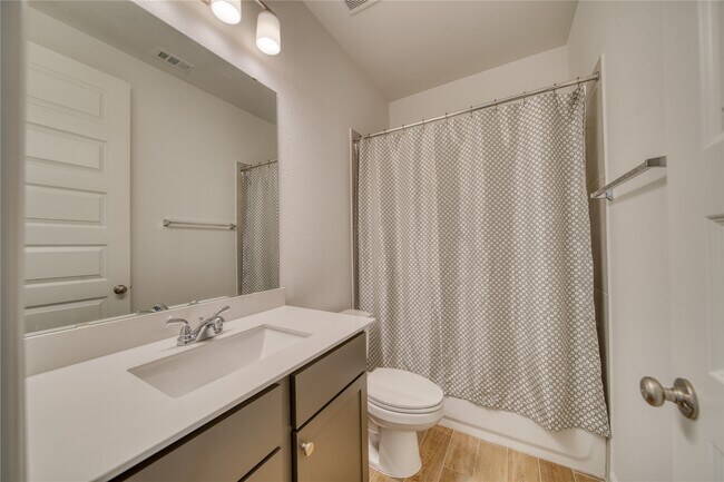 Building Photo - 9018 Moose Trl