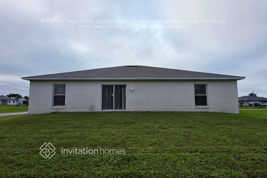 Building Photo - 2201 NW 1st St