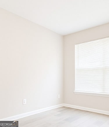 Building Photo - 8596 Guthrie Dr