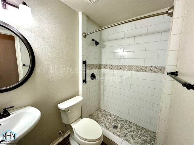 Building Photo - 5135 Elk Creek