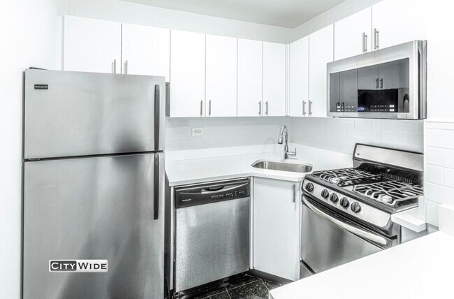 Building Photo - Washington Irving House