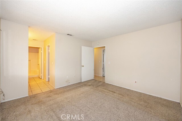 Building Photo - 10415 Buckboard Cir