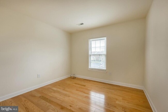 Building Photo - 734 Ivy League Ln
