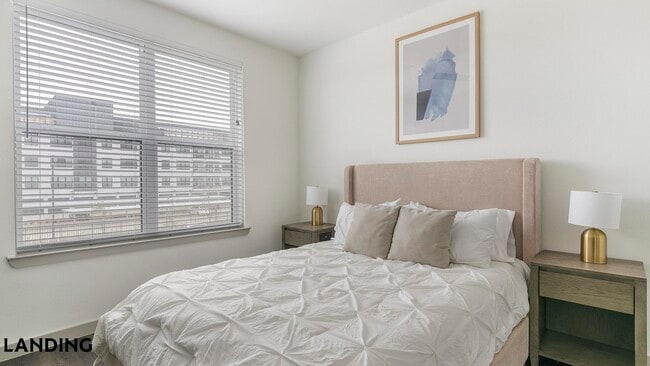 Building Photo - 91 Jensen Dr