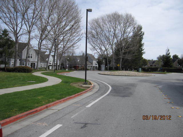Building Photo - 206 Mendocino Way