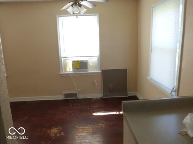 Building Photo - 3602 N Layman Ave