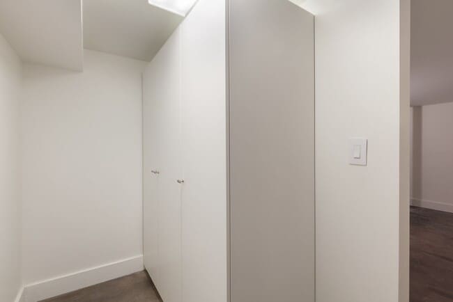 Building Photo - Industrial-Chic 2/2 Loft with Garage Near BeltLine & Downtown