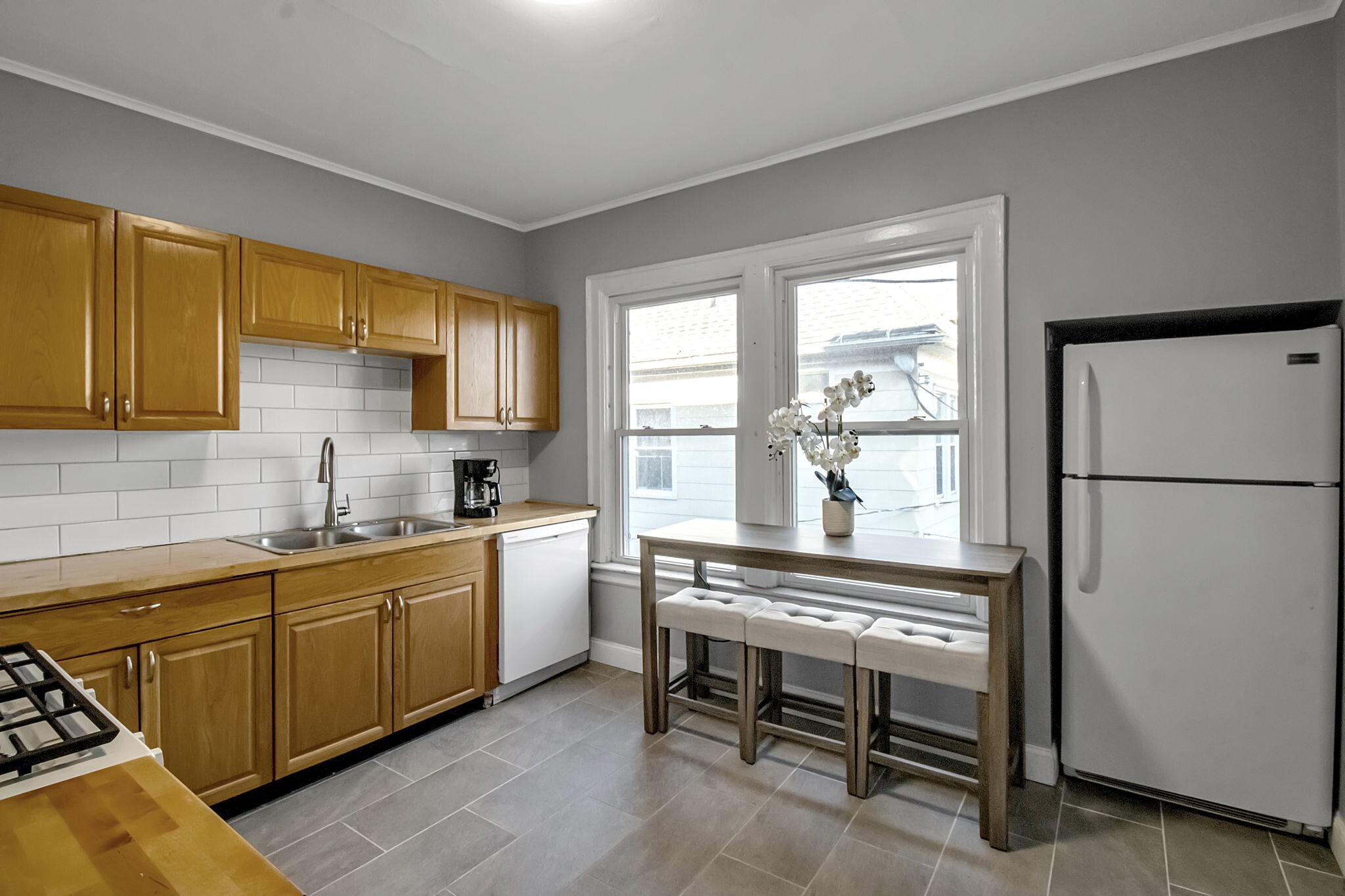 Building Photo - 580 Potomac Ave