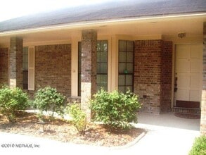 Building Photo - 2452 Ridgecrest Ave