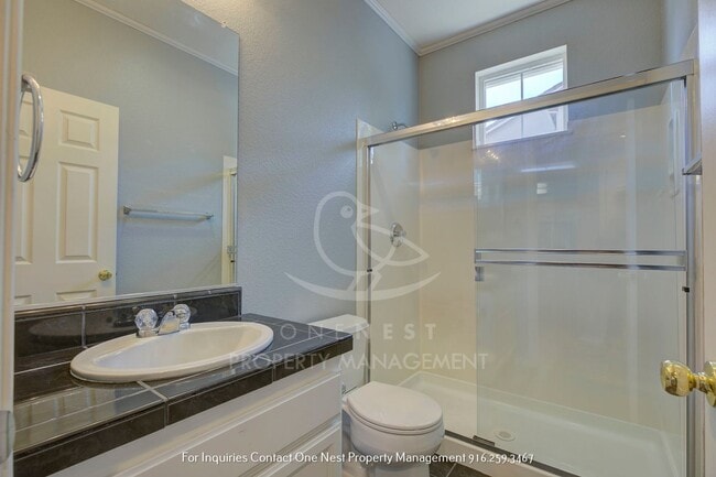 Building Photo - 862 Courtyards Loop