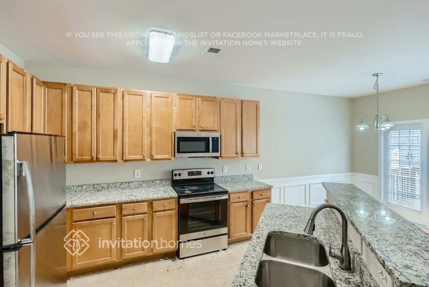 Building Photo - 1816 Willow Branch Ln