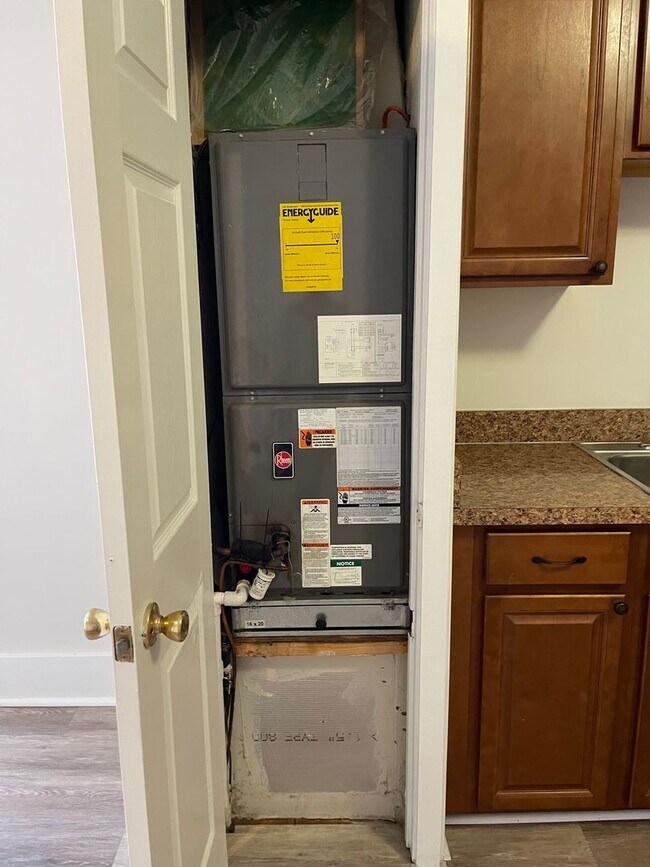 Building Photo - 1 Bedroom 1 Bath Apartment in Umatilla