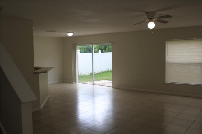 Building Photo - 215 Owenshire Cir