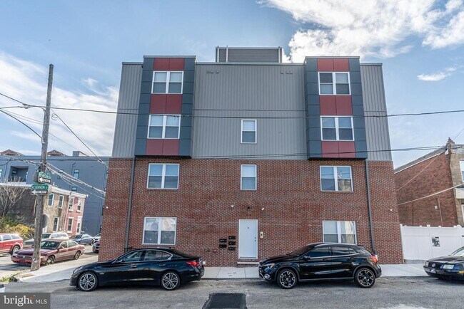 Building Photo - 616 Union St