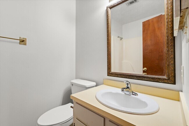 Building Photo - EAST FAIRHOPE NEAR DOWNTOWN