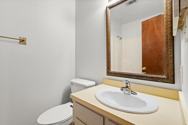 Building Photo - FAIRHOPE COMING SOON!