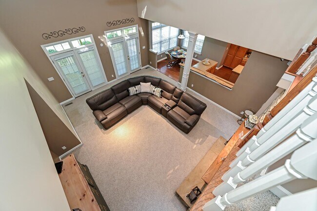 Building Photo - 8729 Riverwood Rd