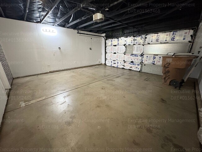 Building Photo - Corner lot 4-bedroom, 2-bathroom home