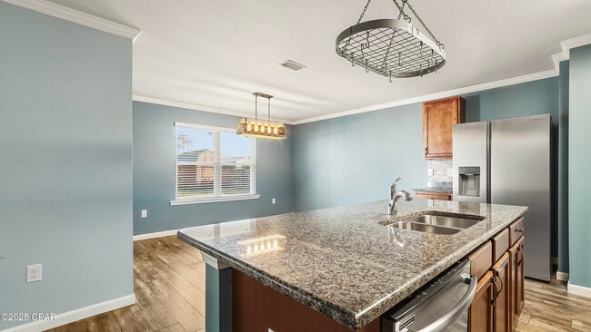 Building Photo - 3214 Caitlin St