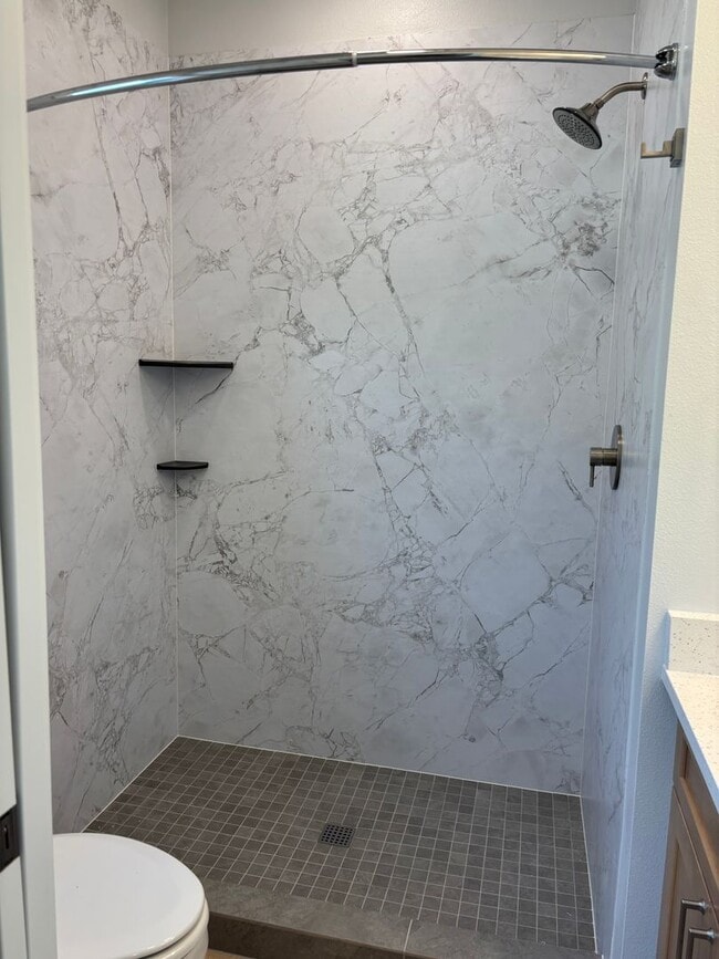 Building Photo - 2 Bed 2.5 Bath New-Construction Duplex