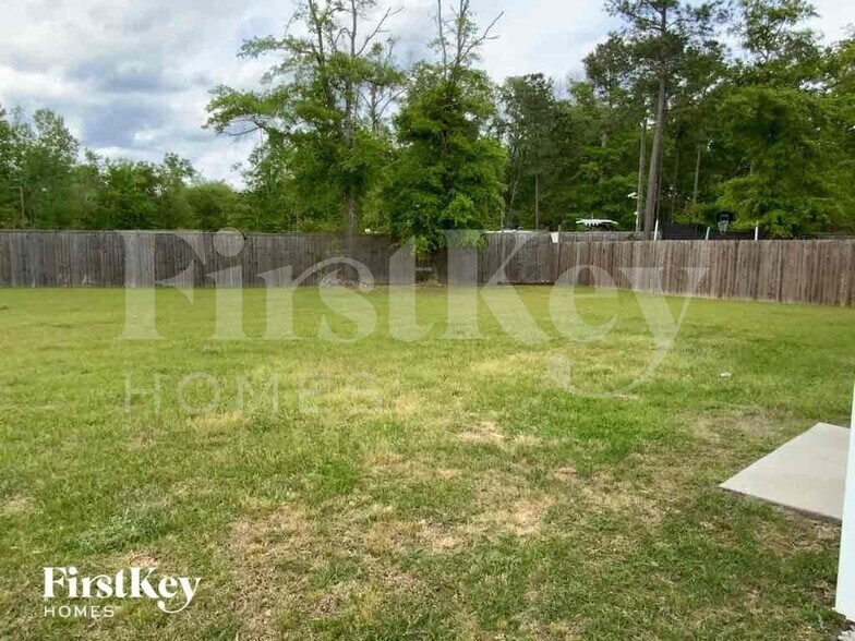 Building Photo - 447 Stonefield Cir