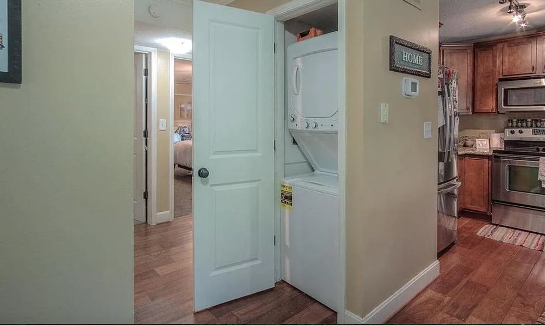 Building Photo - 4727 Jarboe St