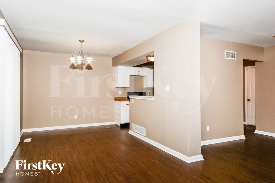 Building Photo - 2711 Liberty Landing Ct