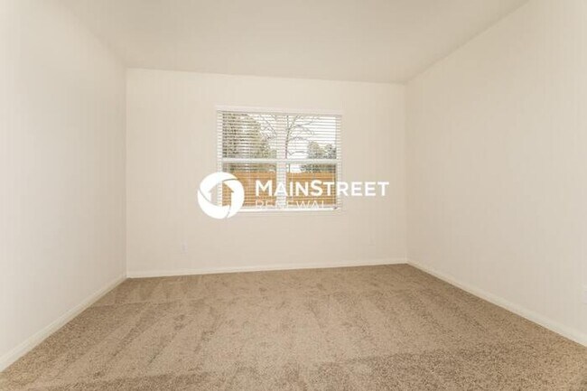 Building Photo - 3 Bedroom Pet-Friendly Home in Magnolia, TX with Main Street Renewal
