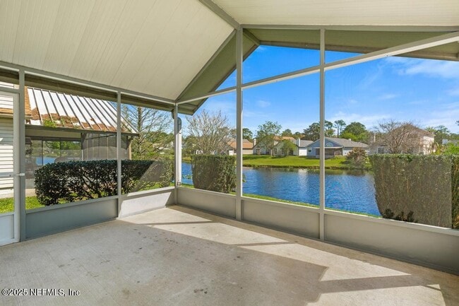 Building Photo - 2887 Lantana Lakes Dr