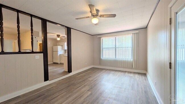 Building Photo - 1025 Revere Dr