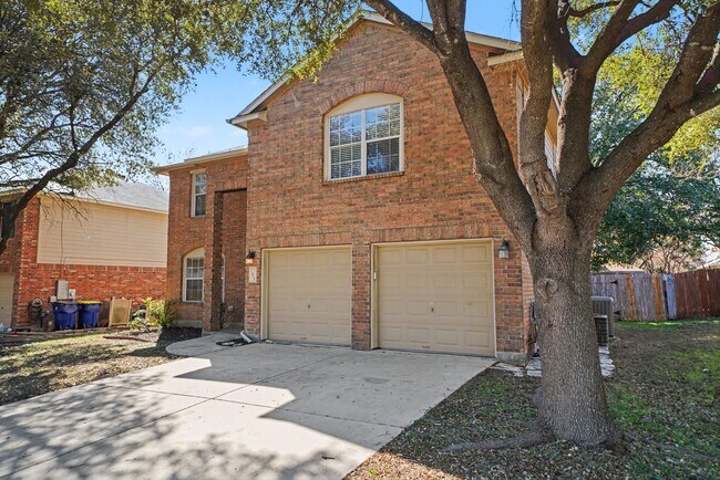 Building Photo - Beautiful 5-Bedroom Home in Schertz - Realtor Commission: $750
