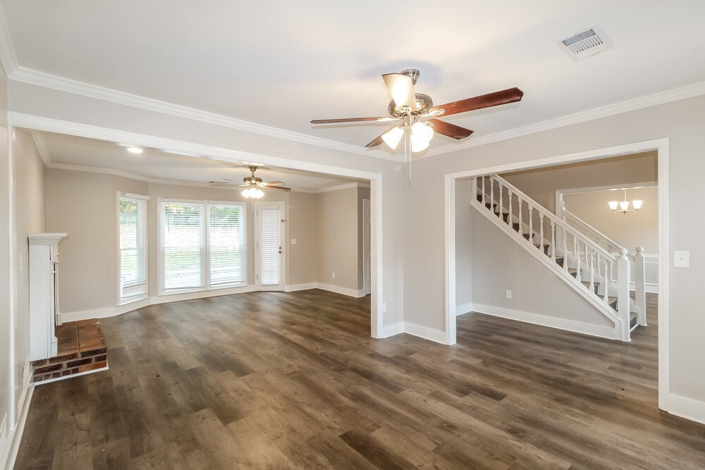 Building Photo - 2570 Broadmoor Ct