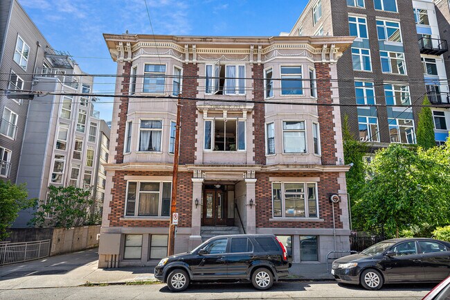 Building Photo - 115 Bellevue Ave E
