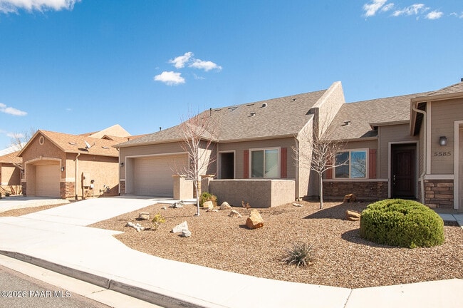 Building Photo - 5593 N Brinson Ln