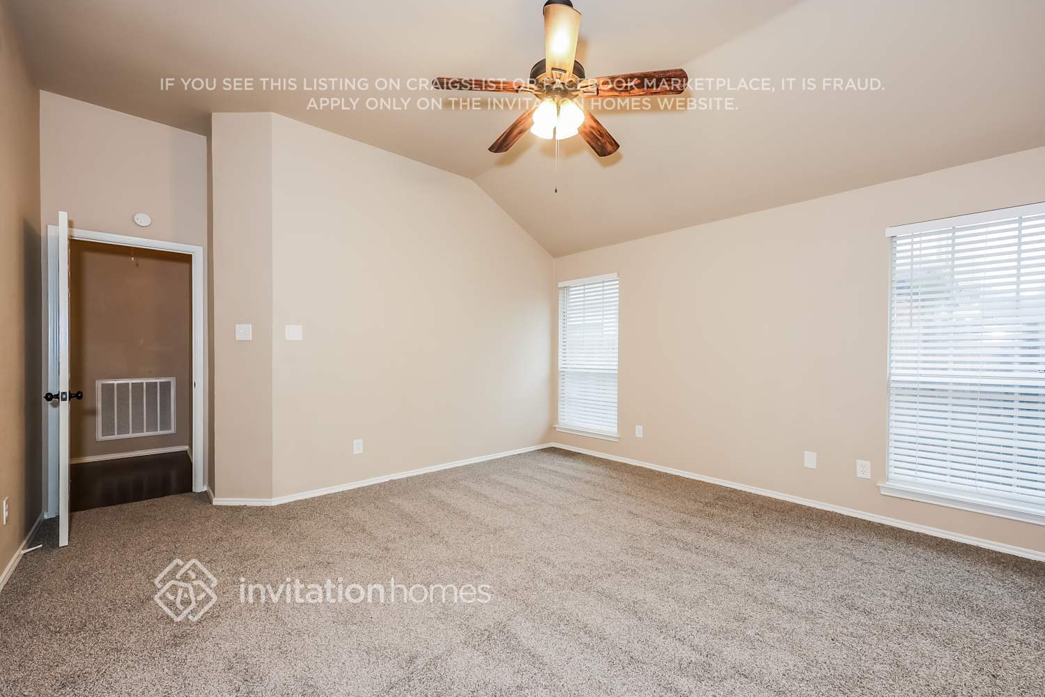 Building Photo - 3503 Daisy Ln